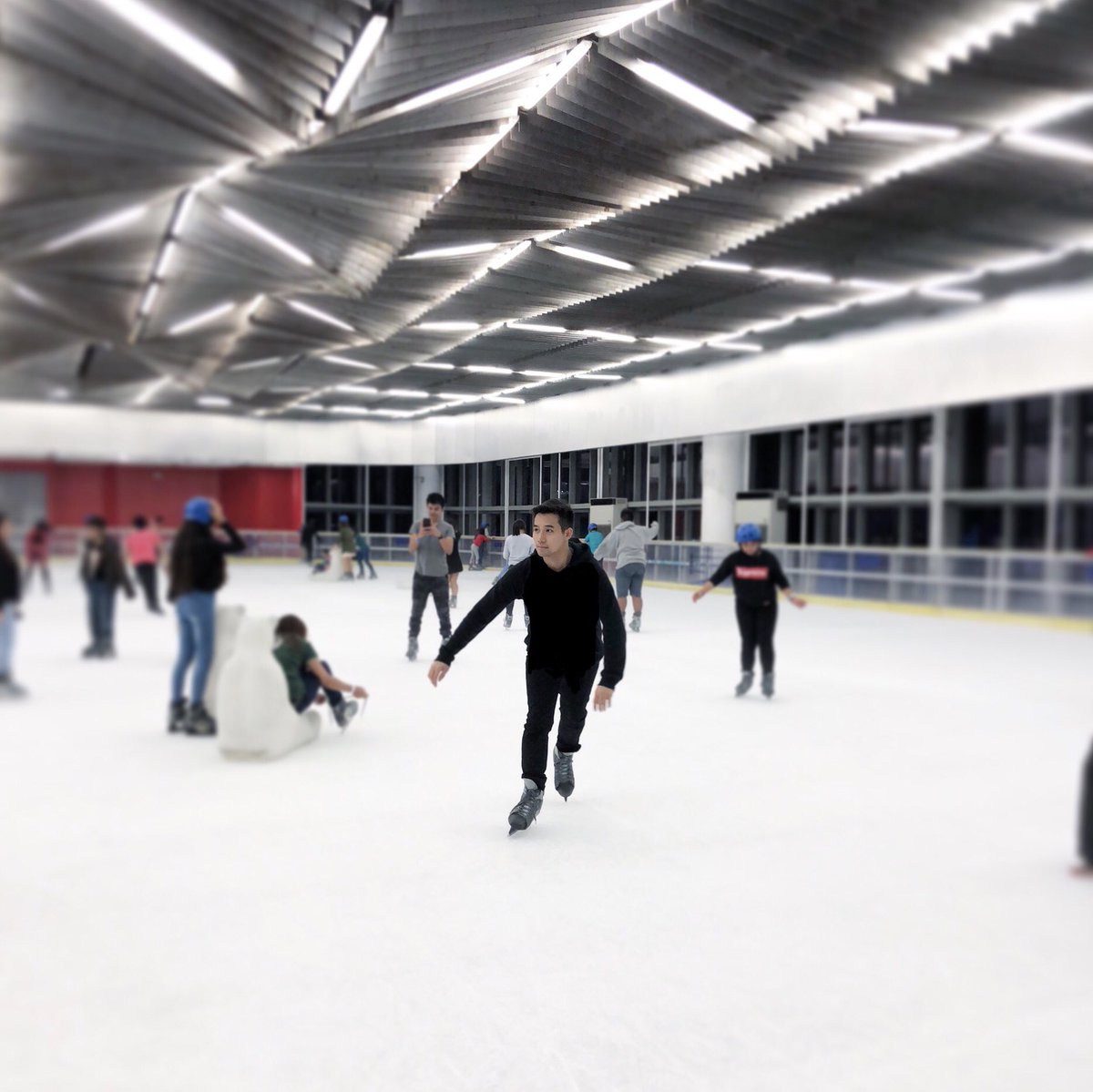 Dahil namiss ko ang snow⛸⛸ #IceSkating