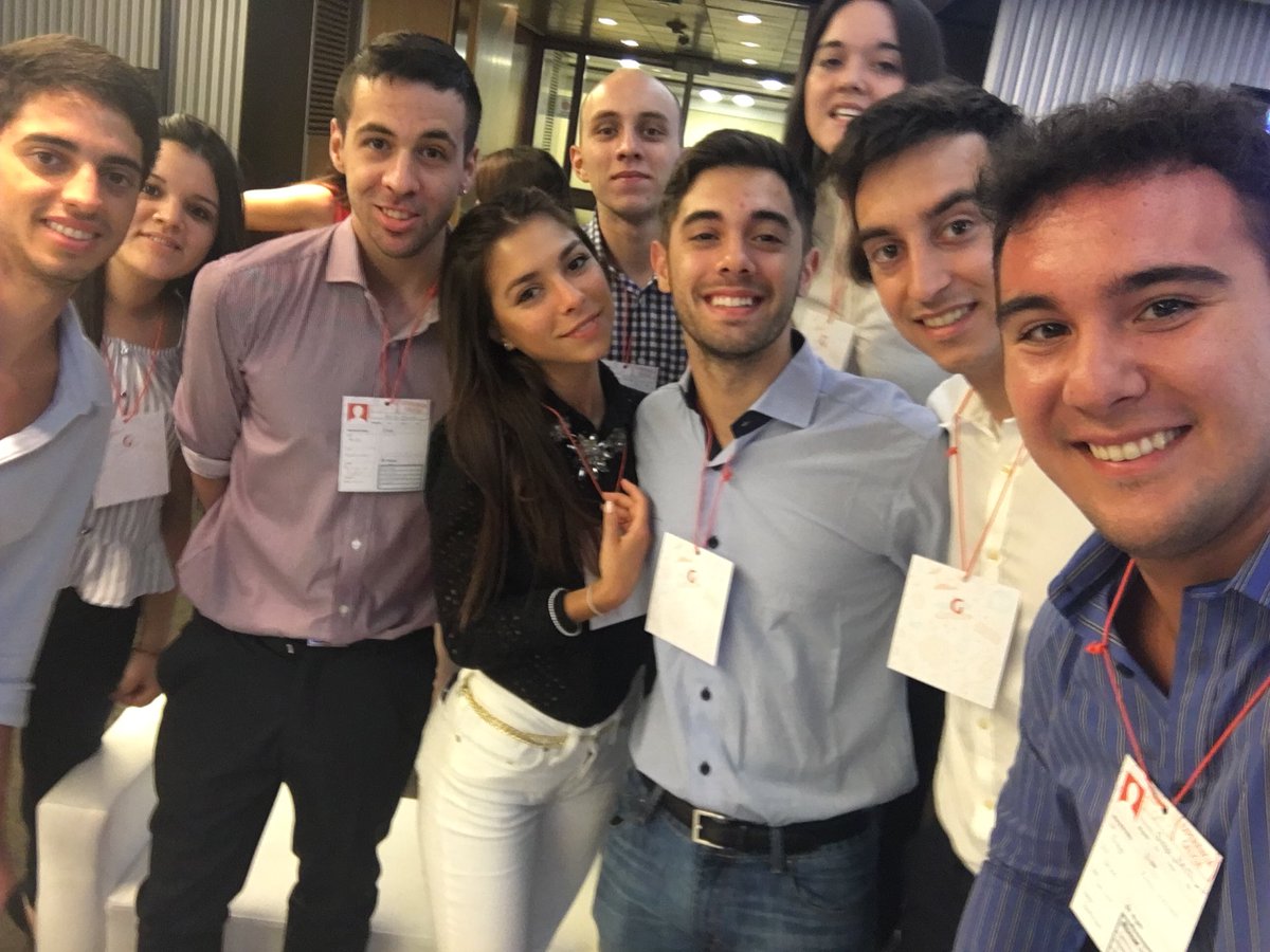 dieguiitoberti's tweet photo. #ExperienciaGalicia2018 grupo G https://t.co/ms1tNFZHSk