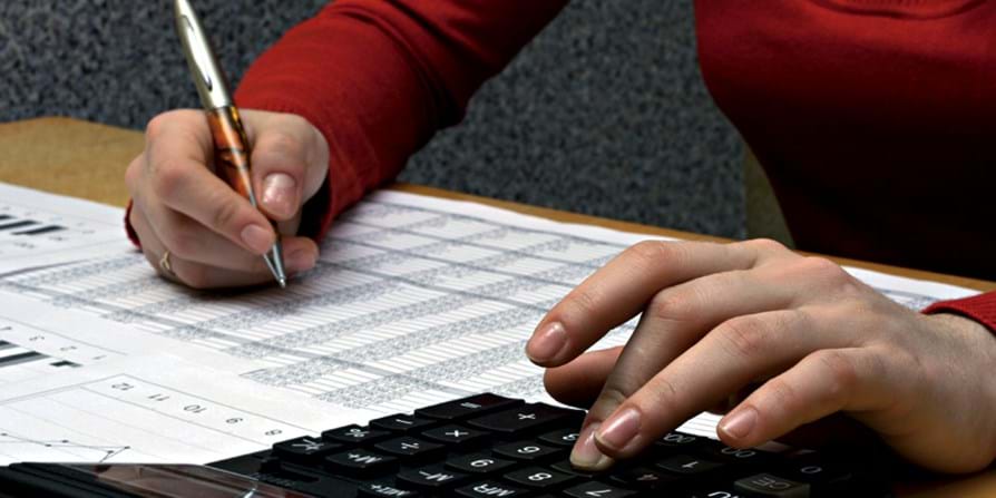 PKFWallast's tweet image. Aandachtspunt bij carry back verlies; mogelijk vergoeding coulancerente over deel van het verlies. Lees meer: bit.ly/2lNc7lD #carryback #coulancerente