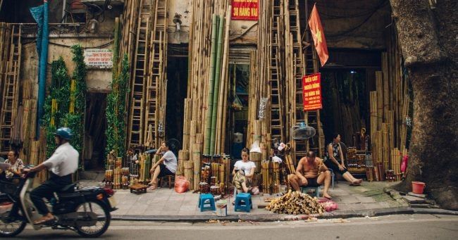 CultureTrip's tweet photo. Hanoi's Old Quarter has 36 streets each dedicated to a specific trade, from silk to bamboo https://t.co/9ilD8FArJs https://t.co/19ibYow0p3
