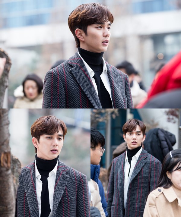 Zaileigh09's tweet photo. [DAY컷] ‘로봇이 아니야’ 유승호, 사람들 사이에…인간알러지 치유? (출처 : 스포츠동아 | 네이버 TV연예) https://t.co/8c7bxl0sEB https://t.co/7gv1cJErb4