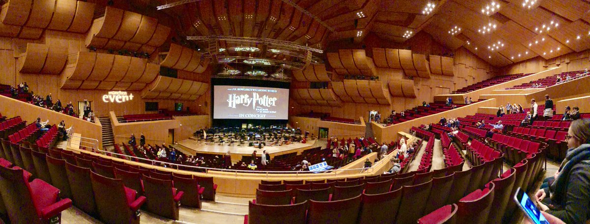 Goennjamin's tweet photo. Holla π³ #HarryPotterLiveInConcert https://t.co/tqXzQ5huba