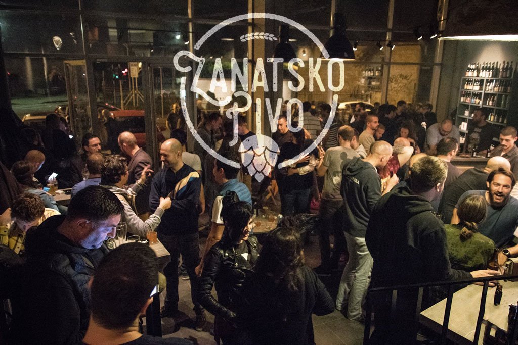 Ko je ekipa iz "Zanatskog piva" koja nas izveštava sa baš svakog pivskog događaja?
svetpiva.rs/ko-je-ekipa-iz…