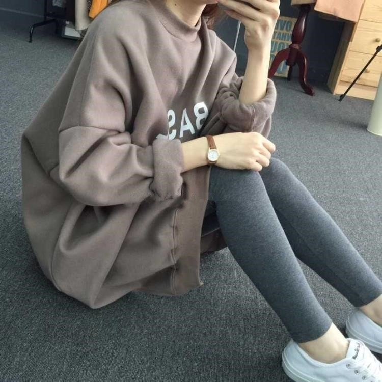 vlove143's tweet photo. rt추첨 한분 드려요

<롱롱티셔츠>

지금같이 추운날  간편하고 따뜻하게  착용가능한  롱티입니다!

가격 : 16000원

👉1월7일 마감/당발해요!

구매링크https://t.co/lDf5cVJhaR https://t.co/JKURpwQLvp