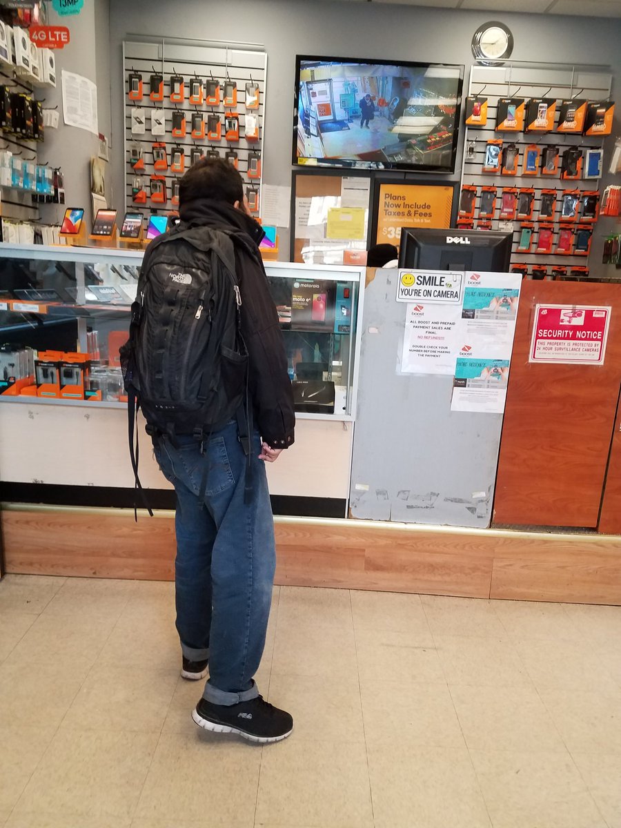 Boost_Diego's tweet photo. #Cititechwireless reviewing new promos and up selling new customers ππ²ππ #SwitchHappens #unlimitedgigs #TeamCernadasNYC #bestfamilyplanever #BoostNYNJ #BOGObro @JonHorovitz1 https://t.co/W706CxnUS5