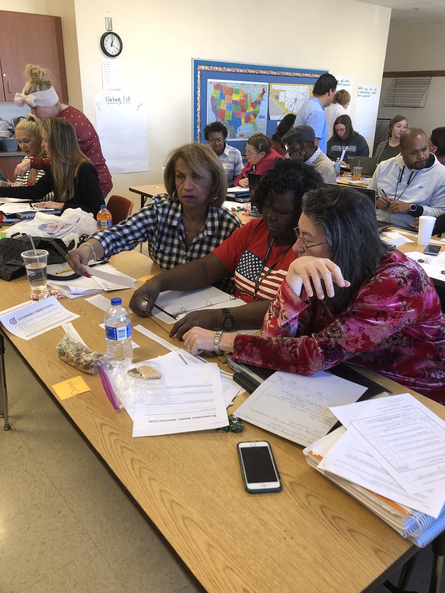 CarsonCramer1's tweet photo. Capitol Hill Elementary staff is working on that #verticalprogression and doing that #standardsbased work 👍 https://t.co/au9r2ewKsJ