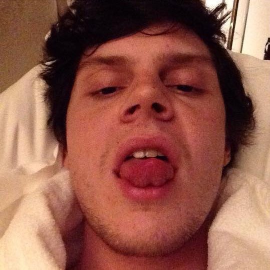 ahsbeyond's tweet image. ♥