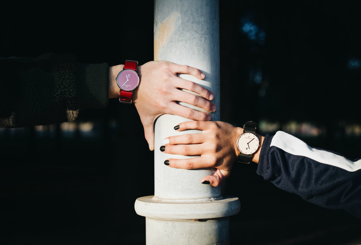 UndertakeCo's tweet photo. Para que no te quedes sin tu Undertake® ⌚️ por Reyes... 👑👑👑

¡Envío express GRATIS y recibe tu regalo el viernes 5! ⌚️🏃 📦 ❤️

Solo hasta el jueves entrando aquí ➡️ https://t.co/rYSOsc3cUN ⬅️ https://t.co/QoZE403Znc