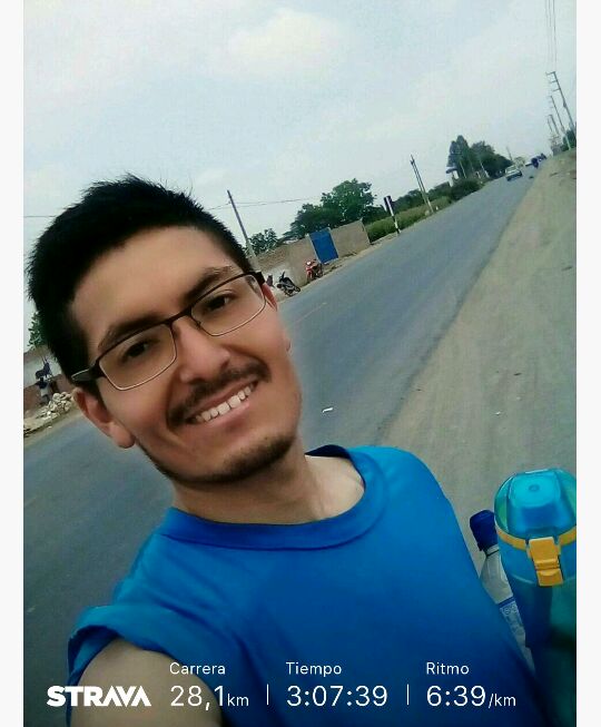 jjaicot's tweet photo. 28.1k con todo y tomatodo. #YoVivoSaludable #PreSport https://t.co/oPBRsrWwed