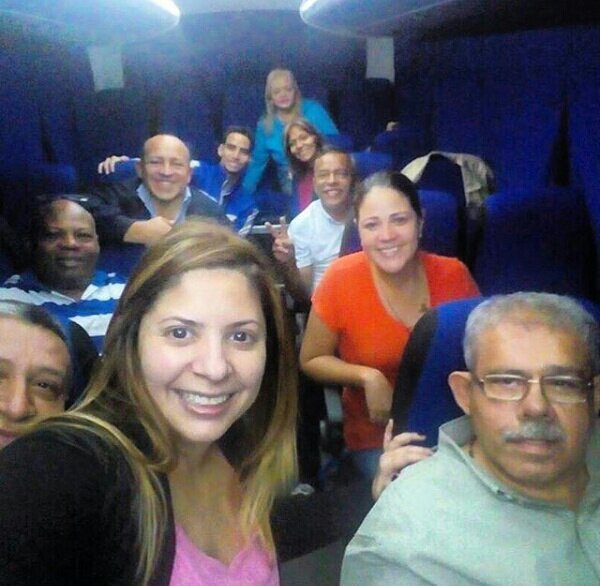 ElimarDiazG's tweet photo. Aquí vamos, los diputados del bloque parlamentario zuliano, rumbo a Caracas para la instalación del tercer año de la @AsambleaVE No hay nada, ni nadie que esté por encima de nuestro compromiso con Venezuela. #3Ene https://t.co/xECkqm1nDI