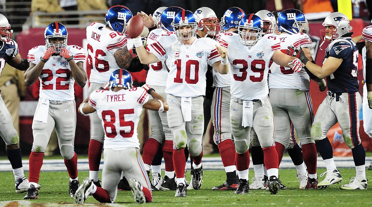 Happy birthday, David Tyree (38) and Eli Manning (37)! These guys know each other pretty well. 