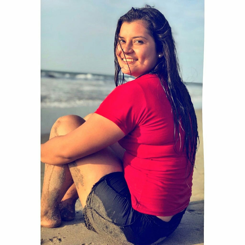 Sweet_Karely's tweet photo. Playita🏝⛱🏄🌞❤ https://t.co/J63b99umyD