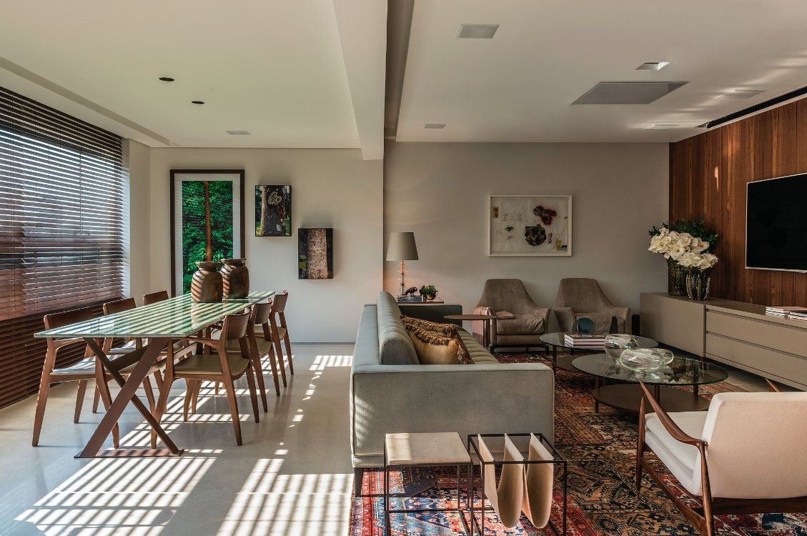 Ambientes surpreendentes de Nara Cunha com Iluminar

A Iluminar investe em design diferenciado, criatividade e inovação para desenvolver peças que possam transformar os ambientes de forma surpreendente.

Projetos: Nara Cunha <a href="/naraccunha/">Nara Cunha</a>
Fotografia: Daniel Mansur <a href="/daniel/">daniel</a>.mansur