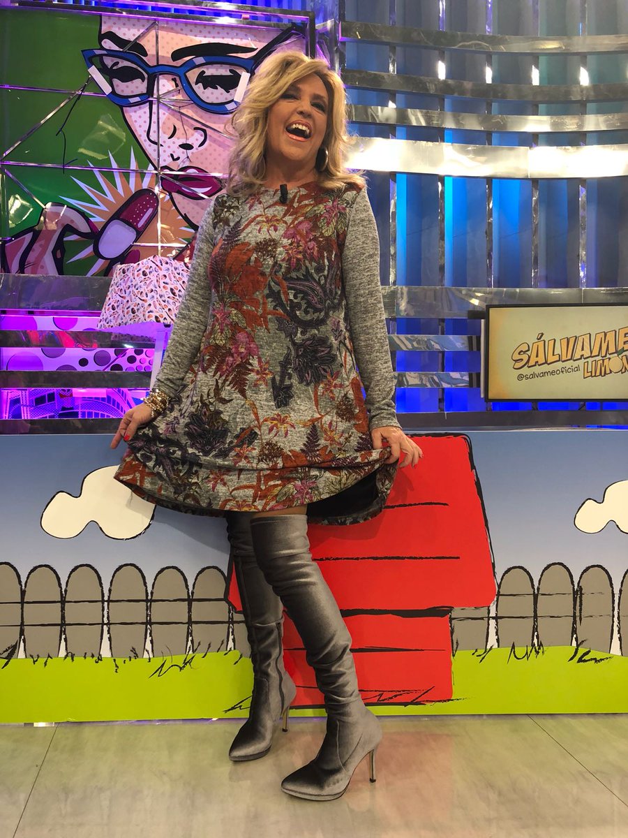 Twitter 上的 Lozano Oficial 👠："Chulísima una tarde mas gracias a @thannac 😍😍😍😍😍 Botas MARIAN / Twitter