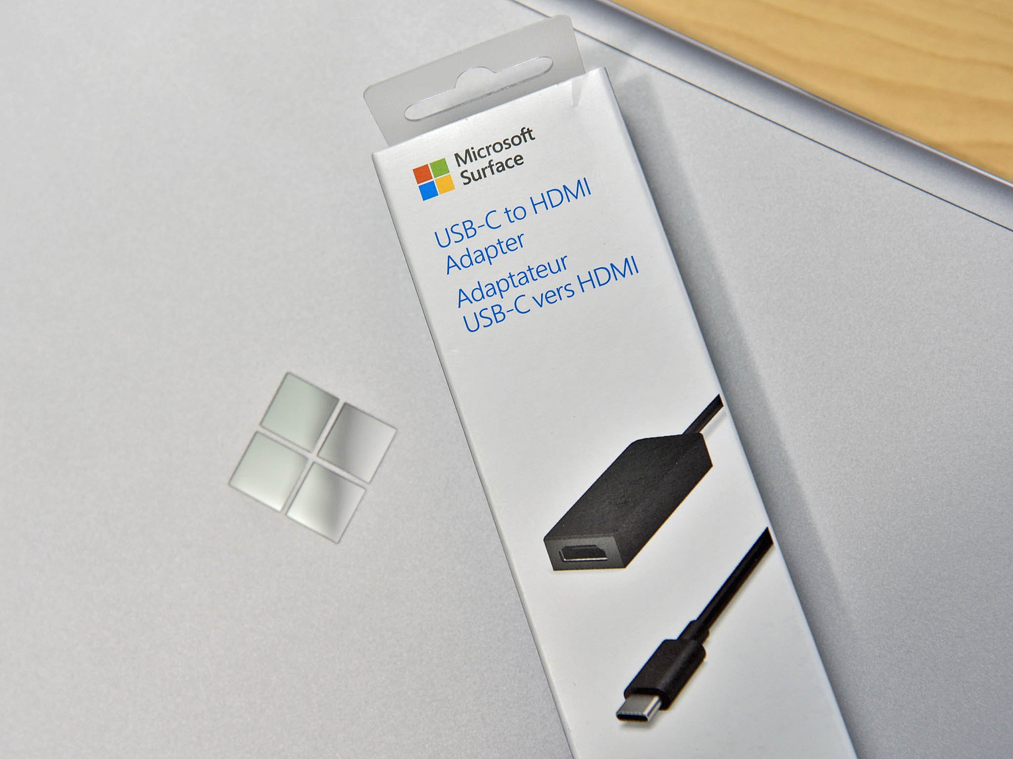 Daniel on Twitter: "Quick review of the Microsoft USB-C to adapter. Works with Windows Mixed Reality and Surface Book 2 https://t.co/tdmW1mBlaK https://t.co/l0af3GsF6f" Twitter
