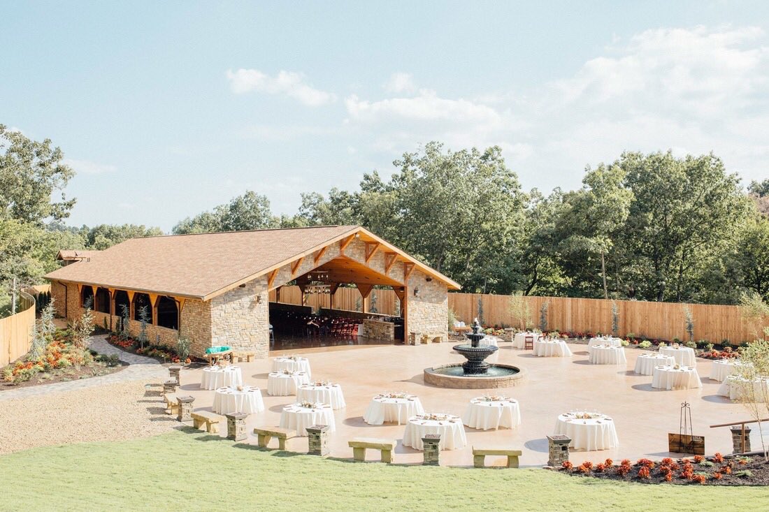 On your RSVP cards, put a line for a requested song. This way you know what your guest want to hear!#WeddingTipWednesday