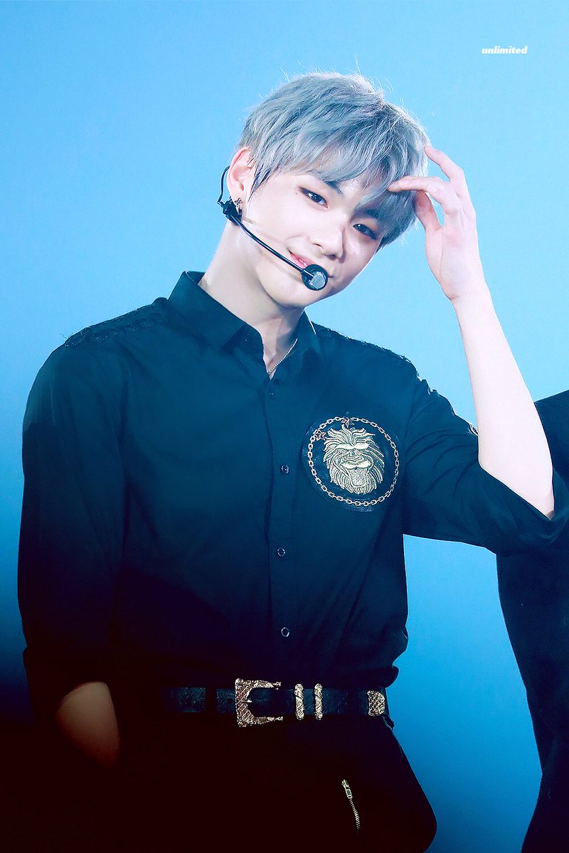 unlimited_dn's tweet photo. 171216 팬콘 #강다니엘 #워너원 https://t.co/EYAMhLvwEI