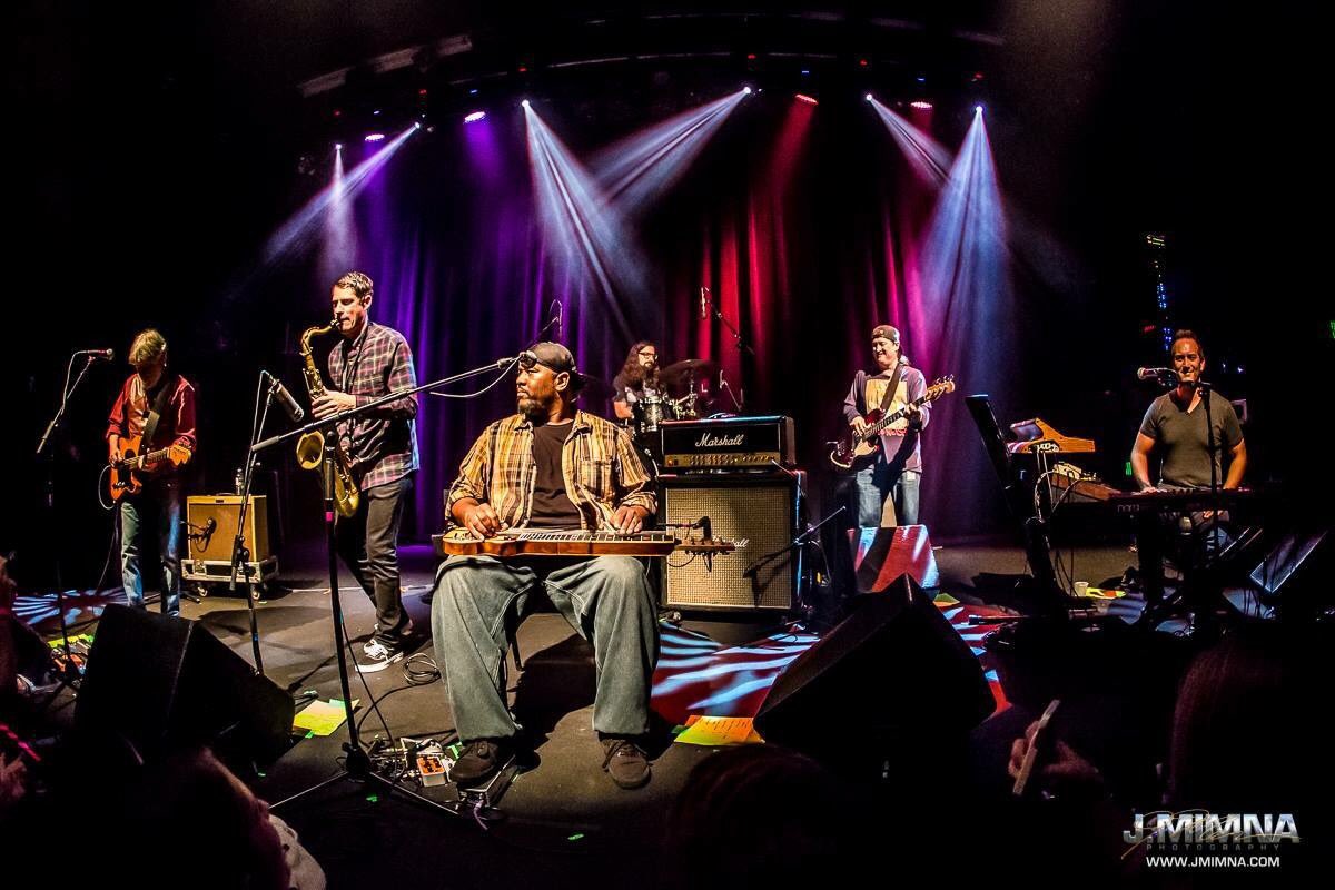 Please welcome Roosevelt Collier to #GoodyearTheater. <a href="/RooseveltTheDr/">Roosevelt Collier</a> and his band have been added to the @RailroadEarth show on March 7! Get your tickets <a href="/ticketfly/">Ticketfly</a> today! ticketfly.com/purchase/event…