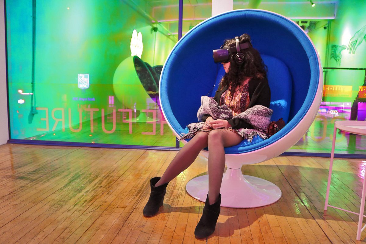 House of VR tweet media