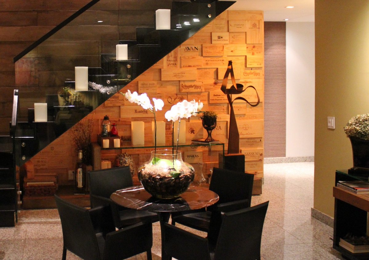 SilvanaBorgesID's tweet image. This is a very special space, I designed this especially for a wine-lover. #interior #design #interiordesign #wine #winelovers