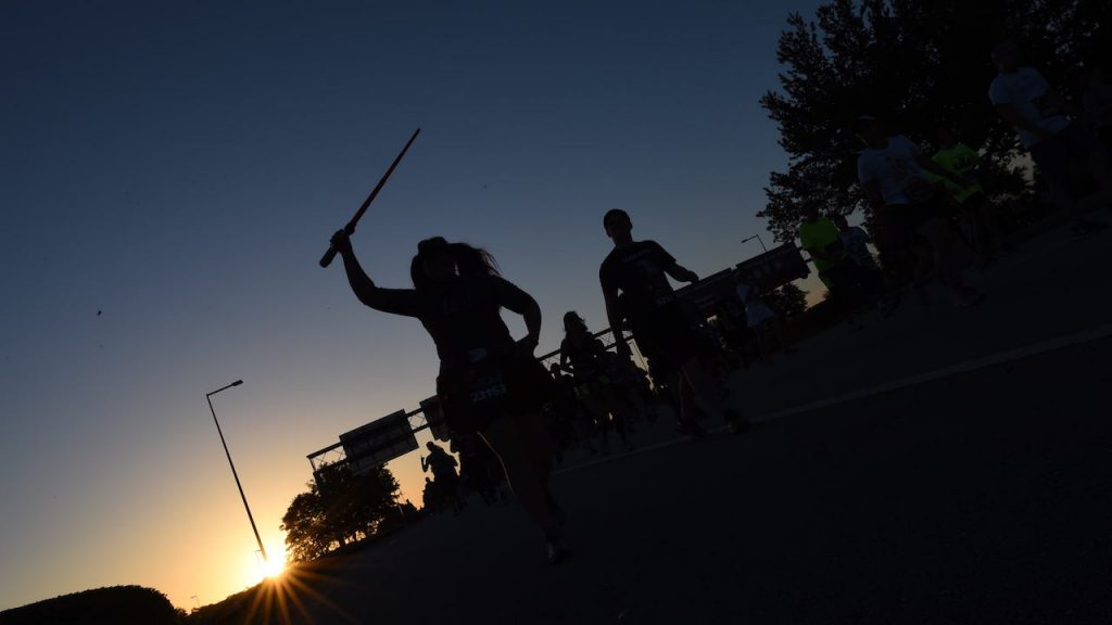 DisneyParks's tweet image. We are excited to announce that @runDisney is giving runners everywhere the opportunity to participate in the first-ever Star Wars Virtual Half Marathon!  bit.ly/2CjmdBa