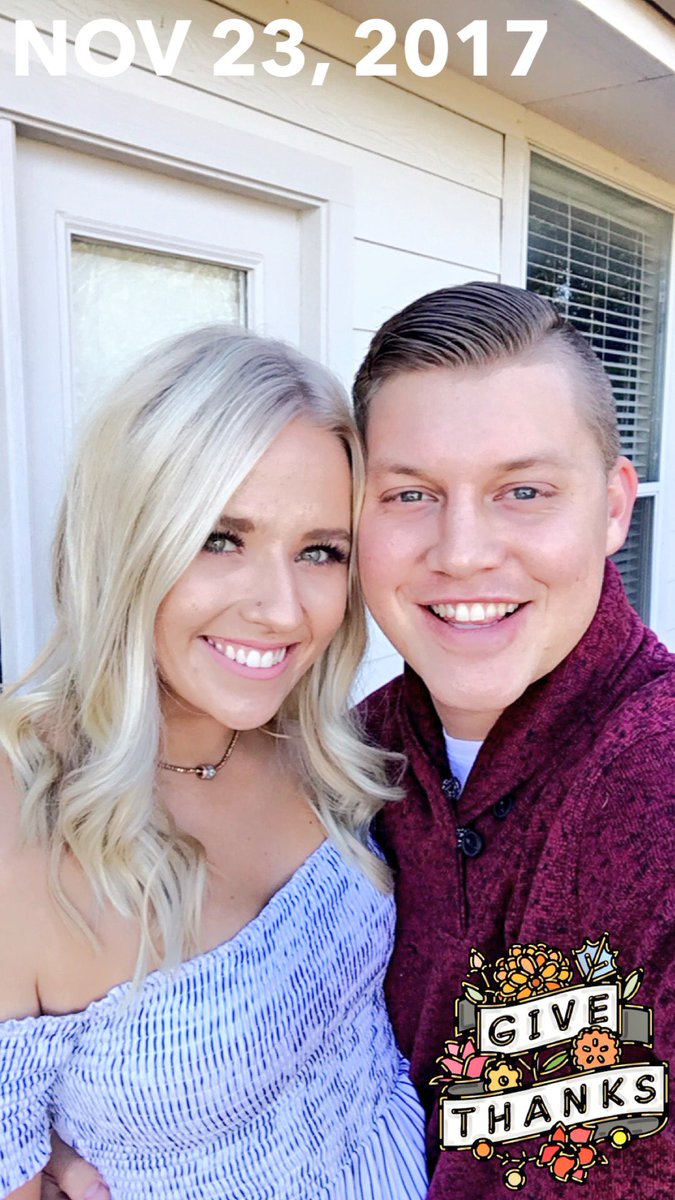 abby_kai's tweet photo. 2018. The year i marry my best friend. ❤️ #foreverfuchsed #199daystogo https://t.co/FHPsH8At1Q