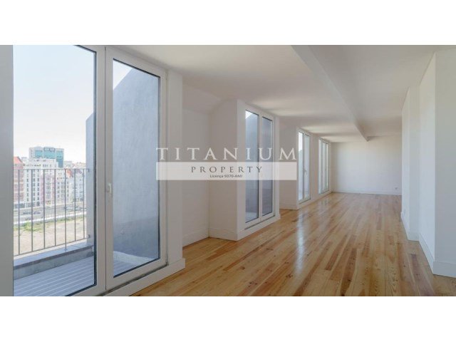 4 Bedroom apartment in private condominium in Central Lisbon.

titanium-property.com/imovel/t31-em-…
