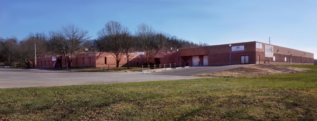 BARBERMurphyGrp's tweet photo. #Investment Opportunity - Fully Occupied #NNN Industrial Bldg - #Collinsville #Illinois
#MetroStLouis #StLouisMSA #SouthwesternIllinois #CRE #justeastofthegatewaytothewest https://t.co/lVgY3jQ4i7 @CREXinc @theBrokerList @CollinsvilleIL @lcouncilswil @CollinsvilleCOC https://t.co/xFWWSXmzDz