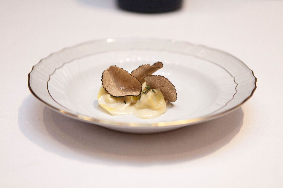 TonyVallone's tweet photo. Enjoy three courses from our tasting menu for just $59! Our Cappelletti d'Anatra Confit is made with Crescent Island duck, Norcia black truffles, and parmigiana stravecchio. Only the best at Tony's! https://t.co/1v4LSxrwDp