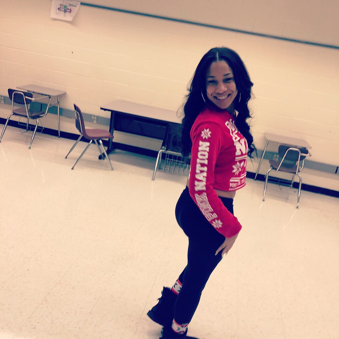 playwityobxtch's tweet photo. 👅💋 who that https://t.co/Z9dvCZRyGi