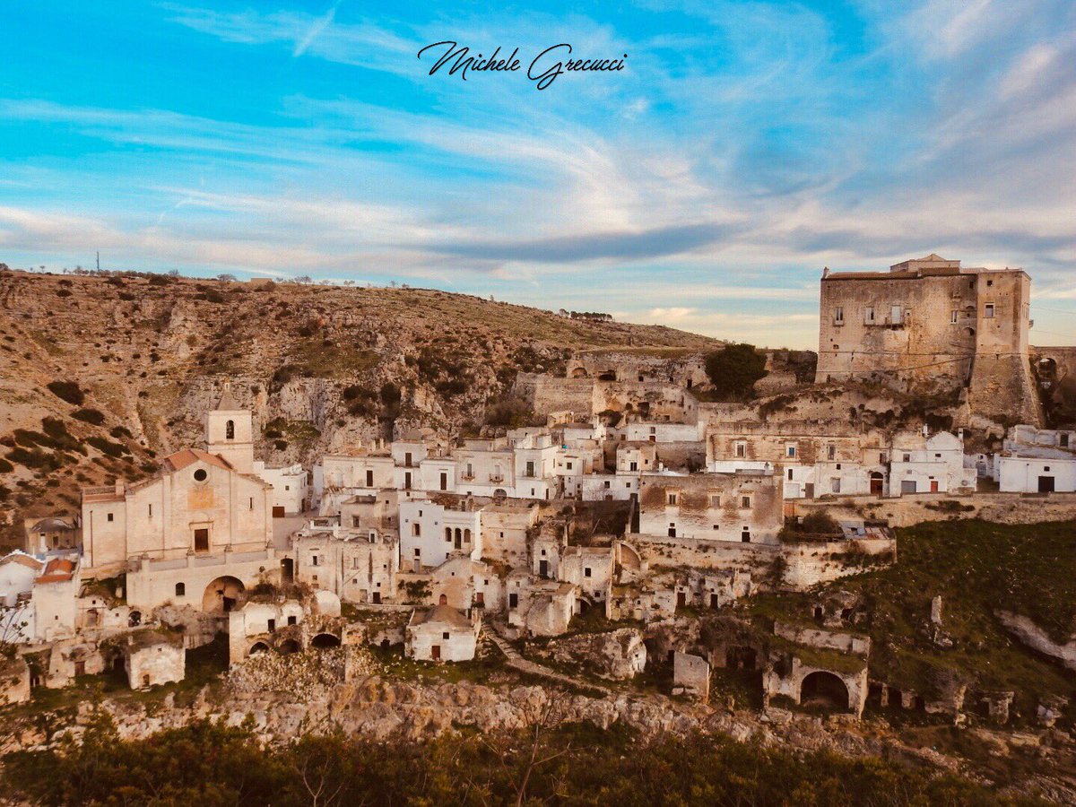 infopointginosa's tweet photo. ᵀᴴᴱ ᴳᴿᴱᴬᵀ ᴮᴱᴬᵁᵀᵞ 
ᴳᴵᴺᴼˢᴬ ❤️
#ginosa #terradellegravine #weareinpuglia #infopointginosa #puglia #thegreatbeauty https://t.co/cCi75fJMfm