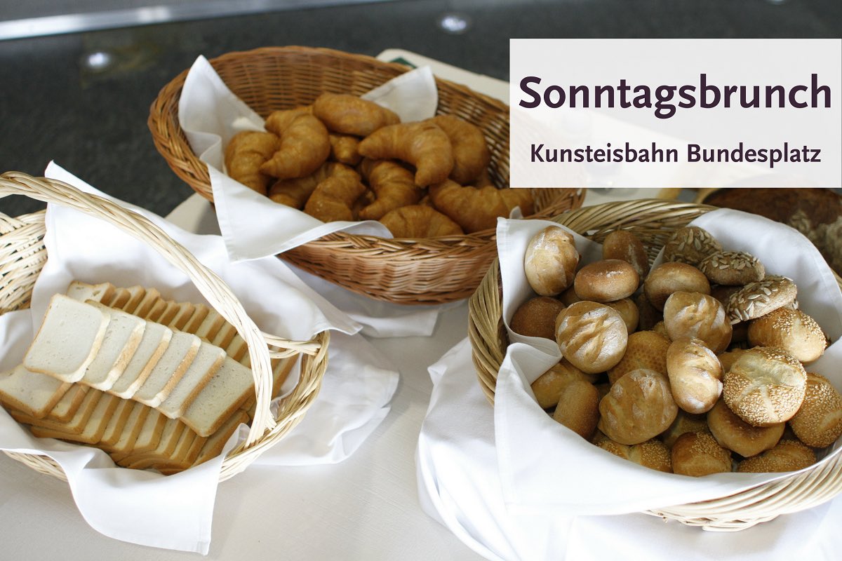 baernerbeizer's tweet photo. Am Sonntag, 7.1.18, 09.00-13.00 Uhr gutbürgerlicher Sonntagsbrunch im Beizli auf der @EisbahnBern. CHF 28.00 p.P. Musikalische Unterhaltung durch die Jodlergruppe Grotteflueh. Reservation erforderlich. @BEMeitschiBlog https://t.co/uIbUeqNrVe