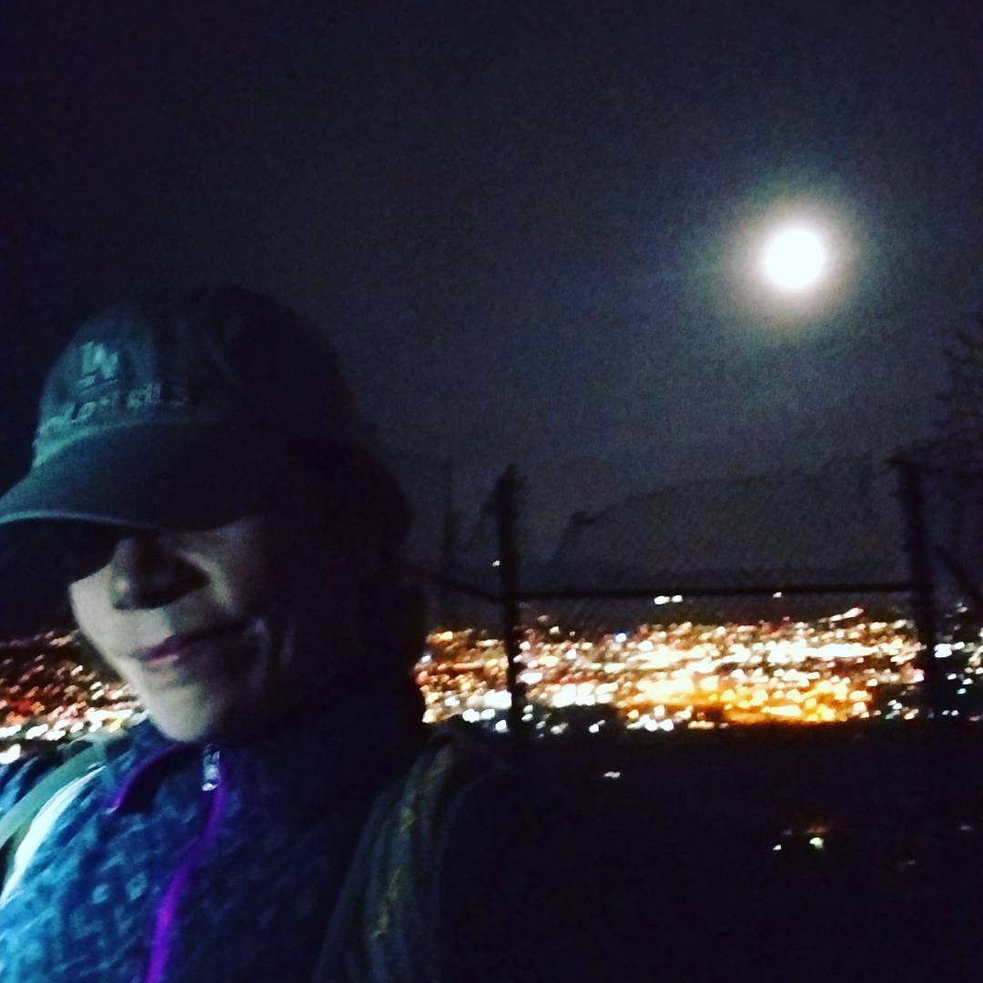 McMhuerta's tweet photo. 2018 let's get things started! #makeyouradventure #Happy2018 https://t.co/evU3mjMgU7
