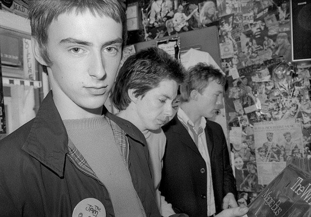 WornBy's tweet photo. #WornBy | #LIFE.217 - Paul, Bruce &amp; Rick. https://t.co/gqPZ1BAIzJ