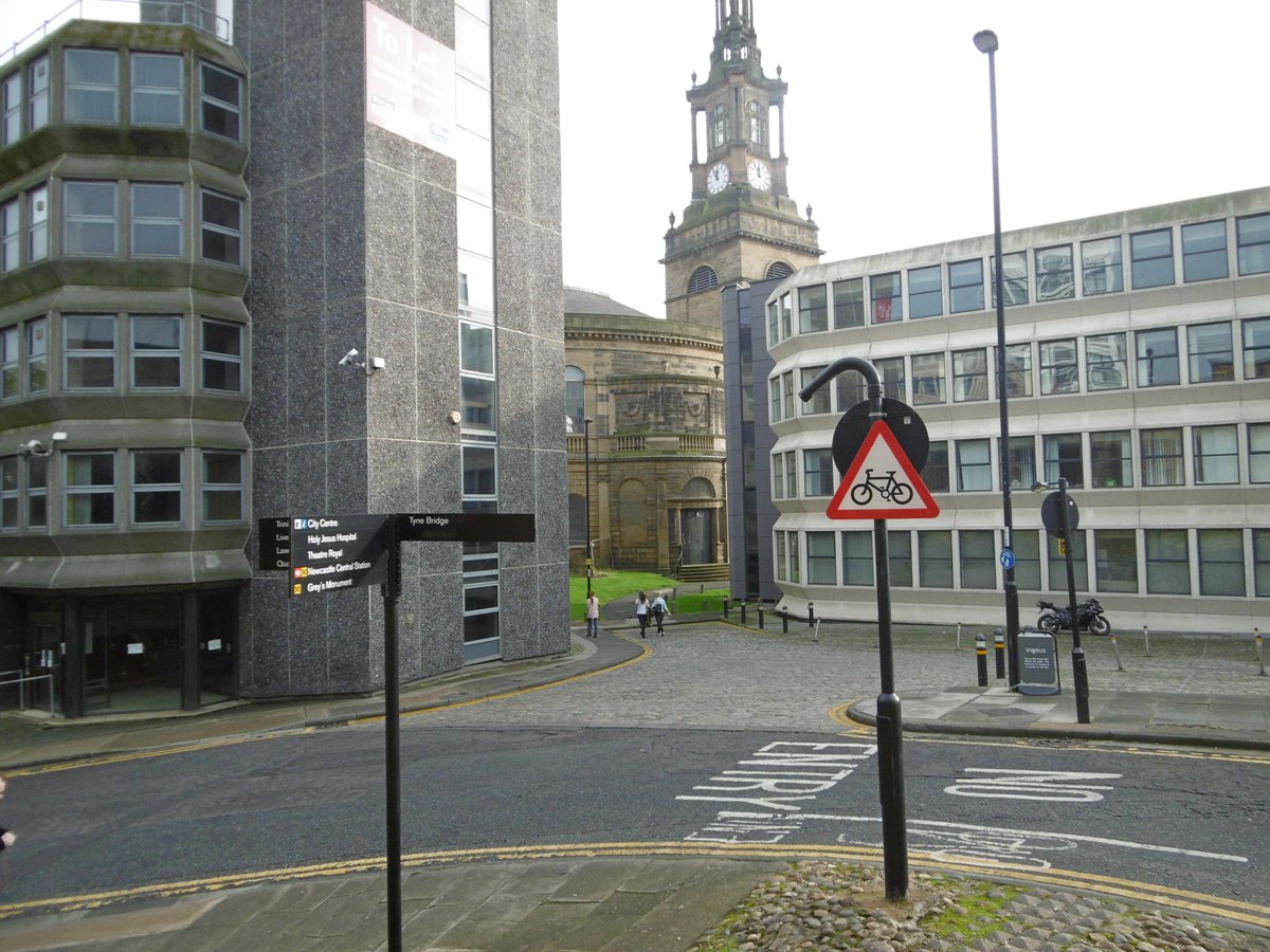 5thLackey's tweet photo. #Newcastle #AllSaintsChurch 1786-96 by #DavidStephenson. Problems of attaching a spire to a classical building elegantly resolved. Surroundings unsympathetic. https://t.co/7L7eZKgA5G