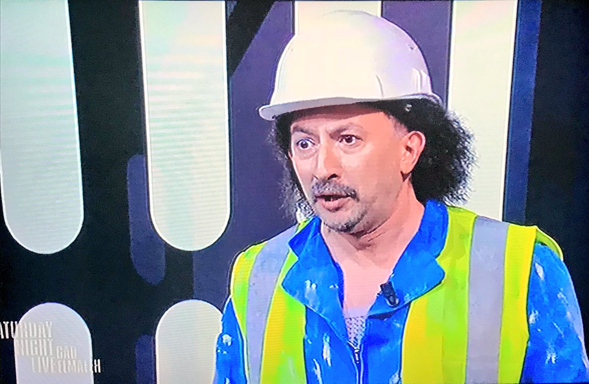 LaLifeDeSoso's tweet photo. A chaque fois que je vois @FatsahBouyahmed à l’écran j’ai quand même une certaine fierté de le connaître 😉 @gadelmaleh #SNLGad ❤️ https://t.co/qqCjk2dL4Z