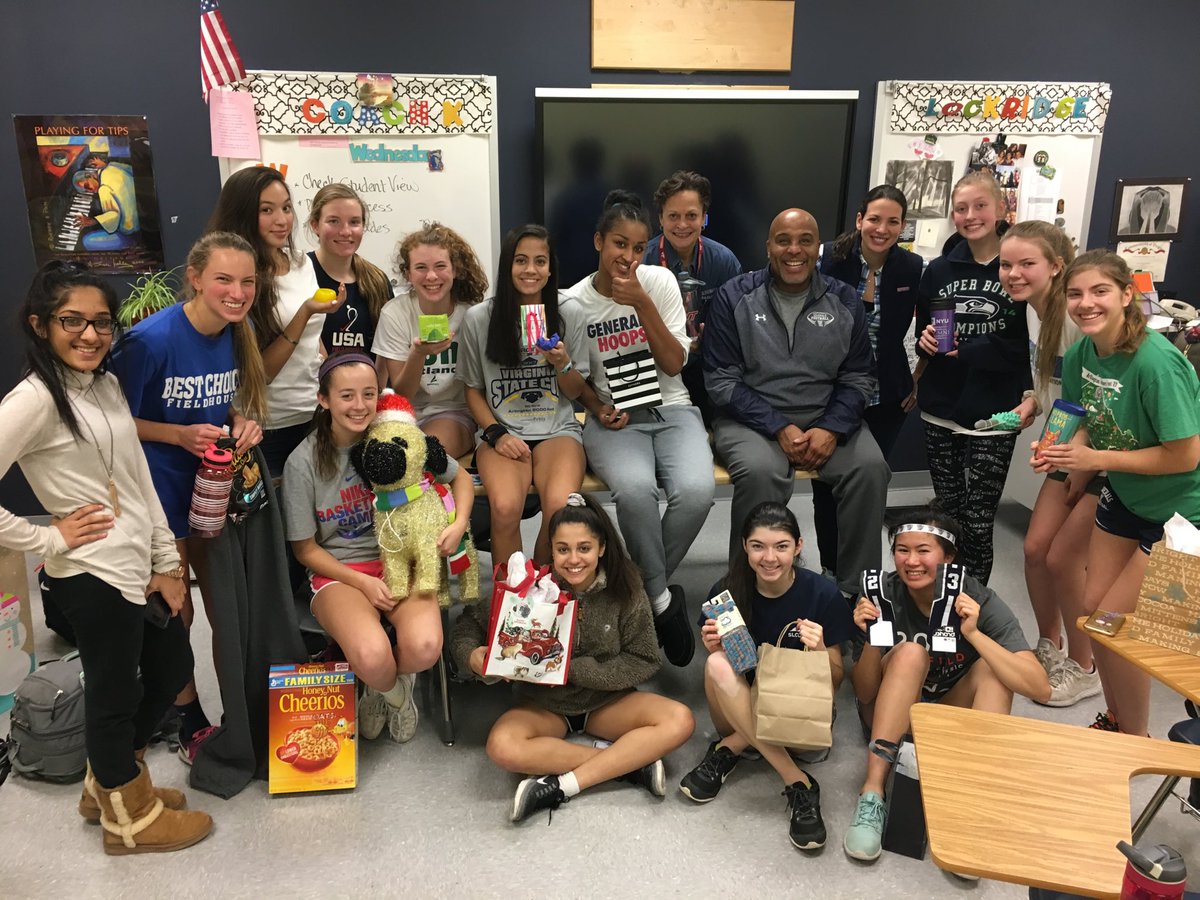 Angie Kelly tweet media