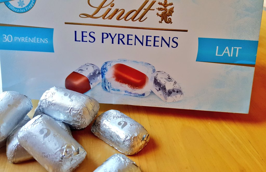 Sera Goto on X: Oooohhh yyyeeeaaahhhh @Lindt #pyreneens #chocolate  #chocolat #onlyinFrance  / X