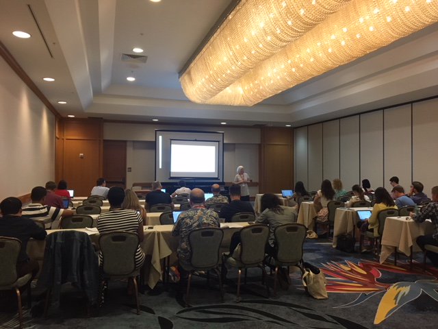 tpardo's tweet photo. Smart Governance of Sustainable Cities Comparative Study presented by Maria Alexandra Cunha - 3 research teams collaborarting Brazil; Netherlands; Scotland - #SCSGRP Consortium @CTGUAlbany #HICSS2018 @MilaGasco https://t.co/DPeJV4bCjH