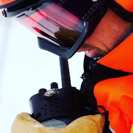 Les_Pyrenees_ES's tweet photo. Sin ellos, las estaciones de esquí del Pirineo francés no funcionarían. Un bravo y un mil gracias por nuestros pisters! 💪😎😎💪 #pisters #skipatrol #skiresort
#mountainpro #pirineos #pyrénées #pirineus #instapirineos #instapics #seguridad #guias #securi… https://t.co/QVnQAaET2w https://t.co/rItVD6rp8F