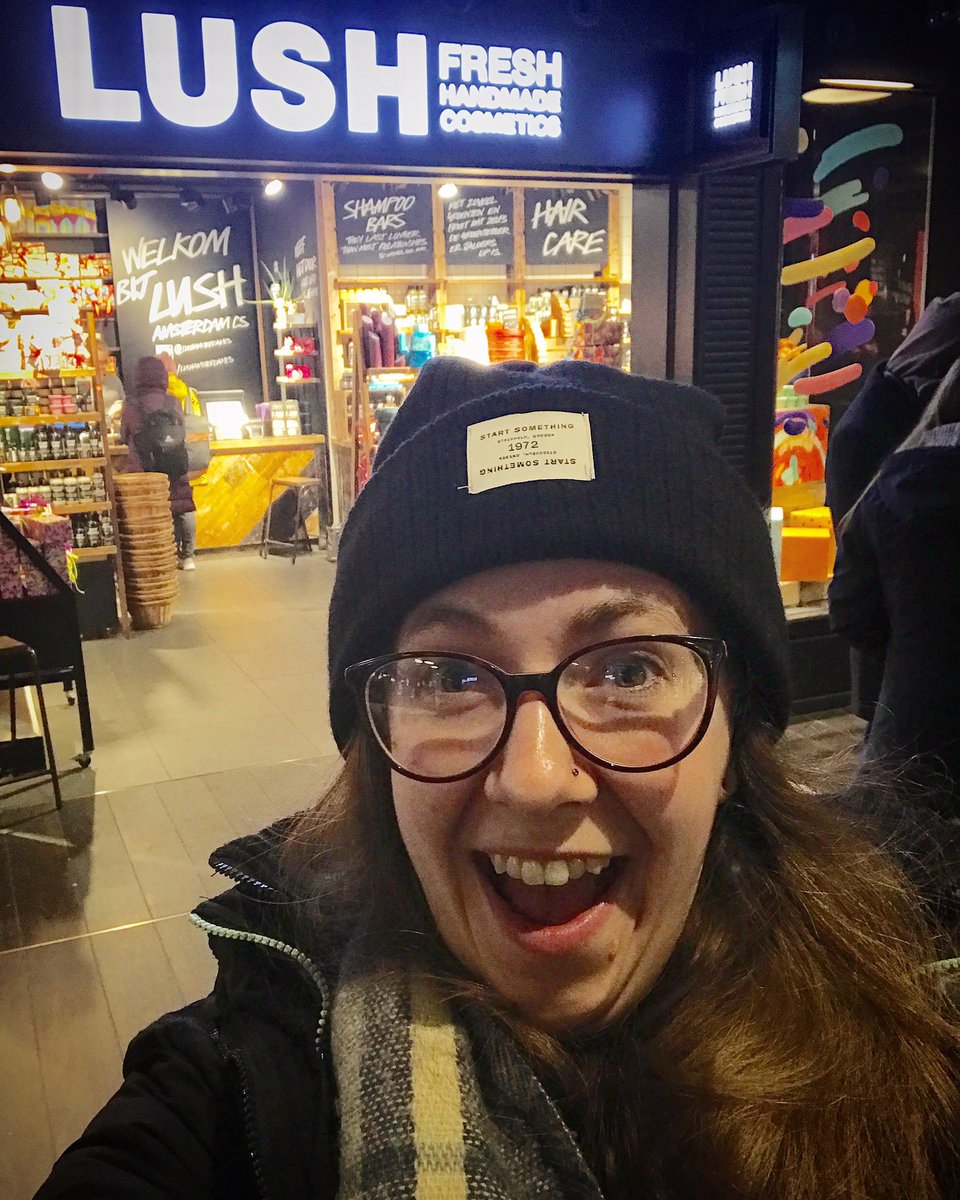 LYBLushLife's tweet photo. Lushies on Tour!! (In Amsterdam 🇳🇱) - Sarah https://t.co/rHQHDAIztC