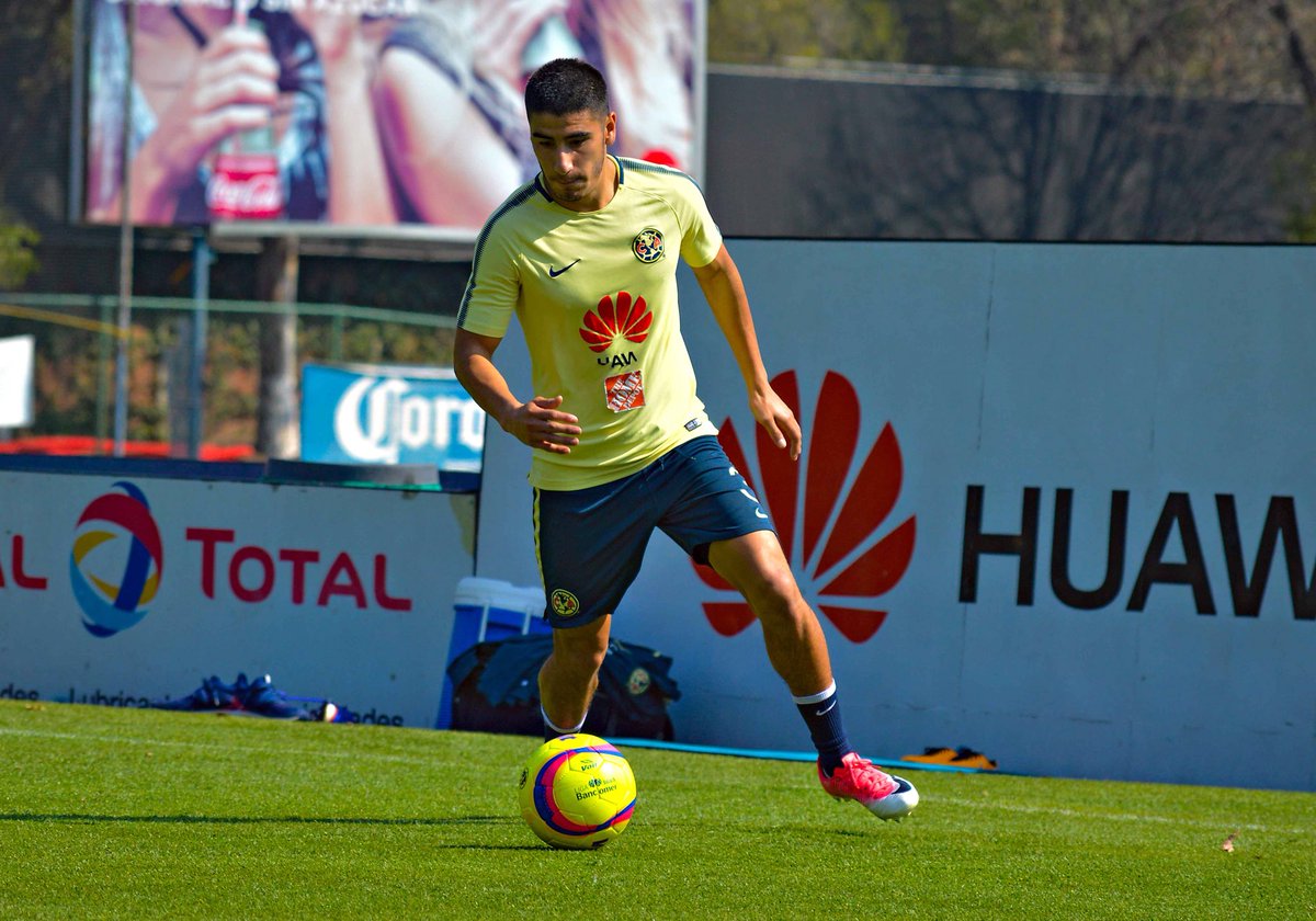 ClubAmerica's tweet photo. #Galería 📸

Estamos a unos días del debut en el #CL2018 💪🏼

⏩ https://t.co/0maPNVrugt

#SiempreÁguilas 🦅 https://t.co/0lqi0wsJGP