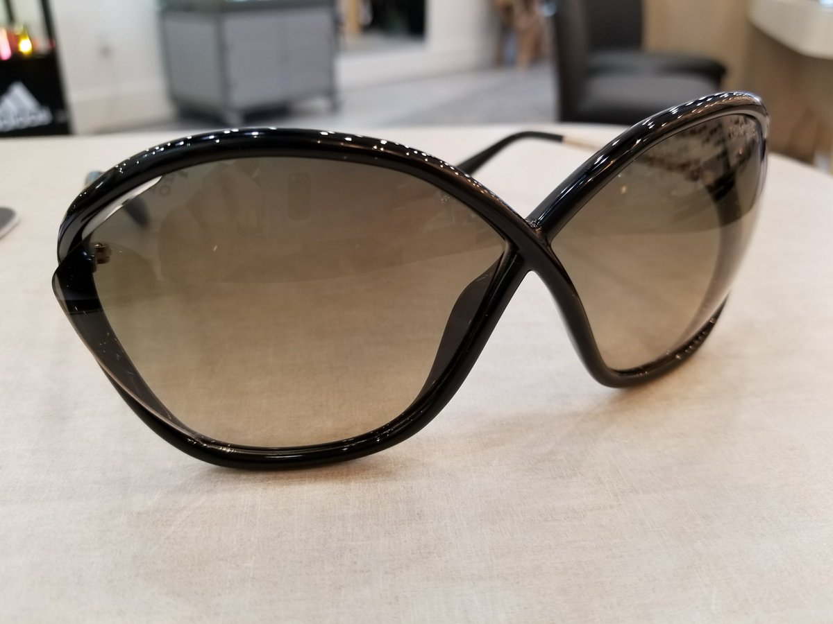eyeamdana's tweet photo. We have some one of a kind Tom Ford sunglasses in our Whitby location! The new selection is high quality and on trend. Have you stopped by to see all the new Tom Ford frames? 
#stylish #tomford #whitby #luxuryframes #luxurystyle #durhamstyle #durhamregion #resortcollection https://t.co/i8cEMf6FaY