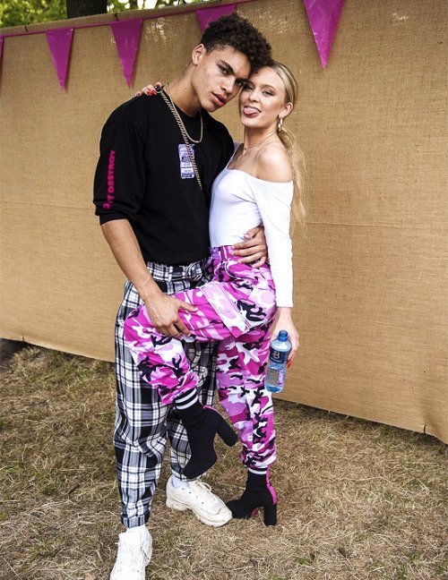 CoupleStyle's tweet photo. Zara Larsson and Brian Whittaker https://t.co/u2YcinOa3f