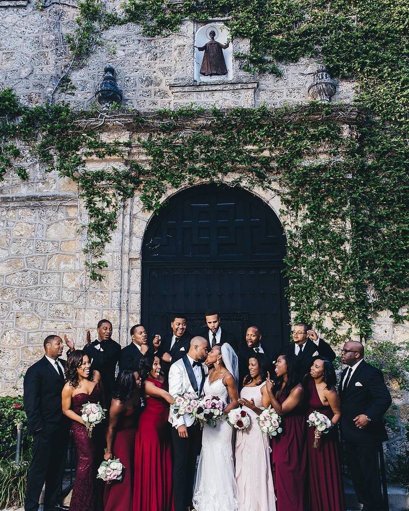 panache_style's tweet photo. We love all the personality in this gorgeous photo by @stanlophotography!
Florals: @Panache_Style
Photography: @stanlophotography
Planning: @jessicacampbellevents
Venue: Plymouth Congregational Church
.
.
.
.
.
#PanacheStyle #flowerlover #flowerstalking #seekthesimplicity … https://t.co/2imnIdNNv0