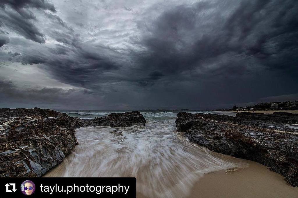 KeptintheLoopGC's tweet photo. Looking forward to a nice sunny weekend ahead but still loving the moody sky’s like this awesome shoot by Taylor . .
Download our FREE app today on Apple &amp; Android to stay Kept in the Loop with everything Gold Coast
.
Follow and Tag us to have your photos shared #KeptintheLo… https://t.co/r33MAgWZ8Z