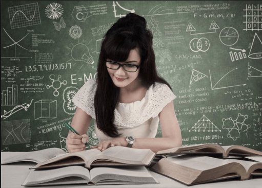 PanteraRosa000's tweet photo. Estas son las carreras más difíciles de estudiar: https://t.co/9OFDQ3S15F https://t.co/aj7ldFdrMl