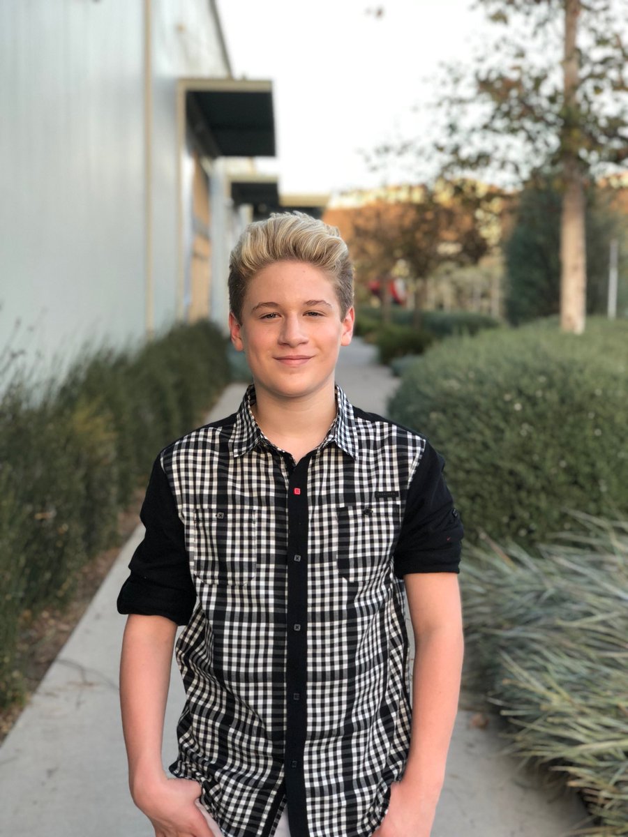 KIDZBOPCooper's tweet photo. It’s a good day to smile 😊 #Singer #Dancer #KIDZBOP37 https://t.co/UpLDp40baK