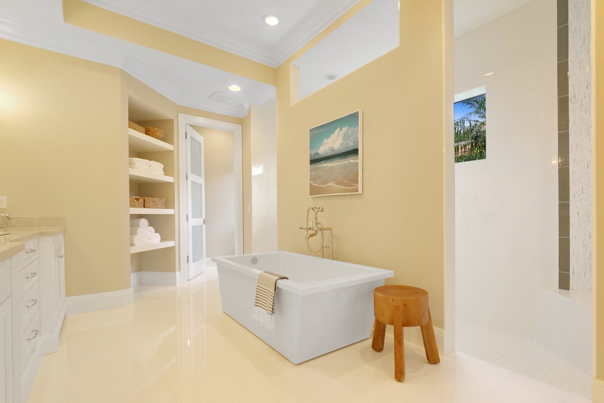 STSPalmBeach's tweet photo. Offered by The Bretzlaff Group

Douglas Elliman Real Estate

CONTACT: CRAIG BRETZLAFF (561) 601-7557

See details of this exclusive new home in 

The Loxahatchee Club 101 Hawksbill Way, Jupiter FL 33458

https://t.co/MuDUYZCwCD https://t.co/MXyPFvQ5zZ