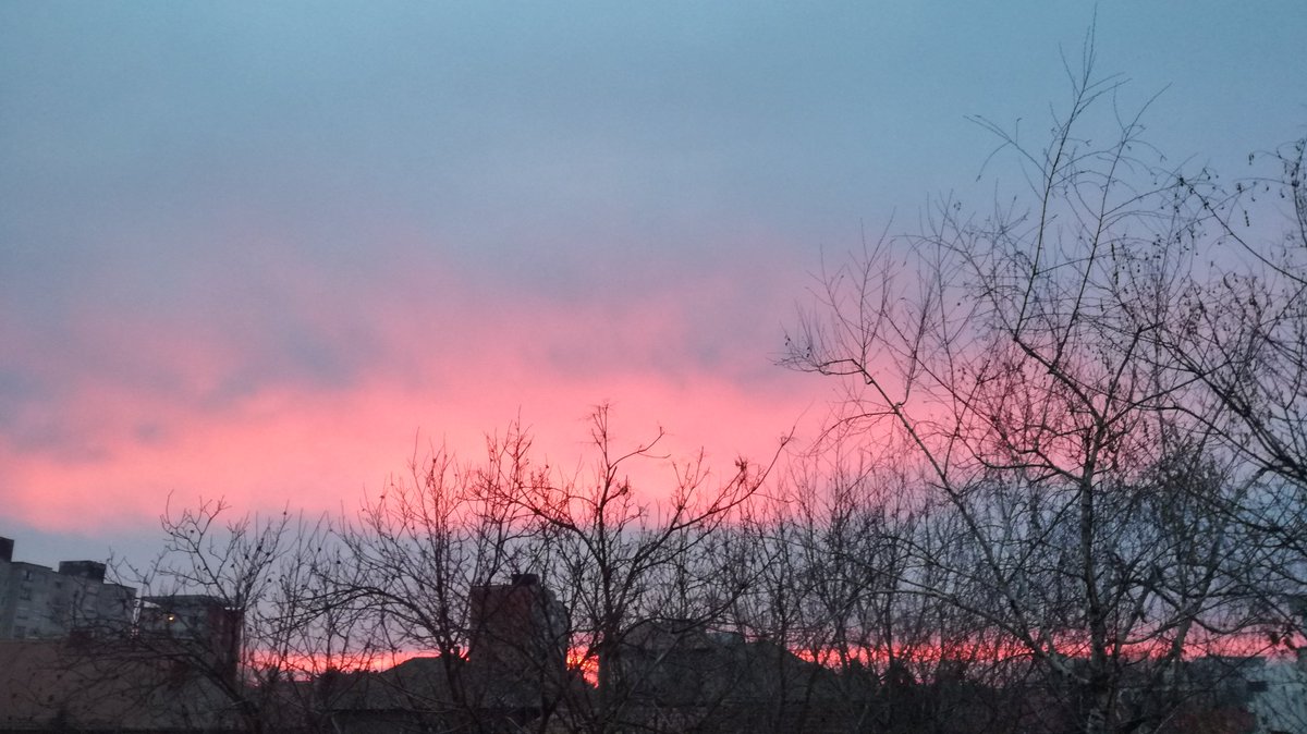 Der Himmel brennt